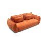 Rozkladacia pohovka COSMARA v prevedení sofa oranžová na bielom pozadí, pohľad spredu s vankúšmi uloženými na sedáku.