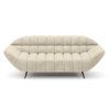 Béžová pohovka LUPPA Sofa 3 na bielom pozadí, čelný pohľad na plasticky členené sedadlo a zaoblené podrúčky.