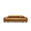 Pohovka PAVIO sofa S4 v horčicovohnedom čalúnení na bielom pozadí, čelný pohľad s dvoma okrúhlymi vankúšmi.