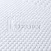 Poťah ART CLIMATIC LUXURY matraca LUXURY DREAM – detail tkaniny a loga Materasso Luxury.